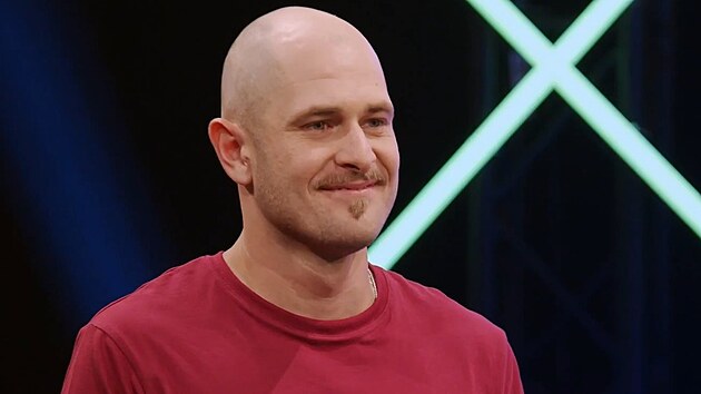 Honza z Moravy si v Naked Attraction vybírá z pěti žen.