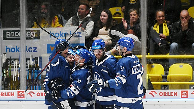 Kladno slaví gól.