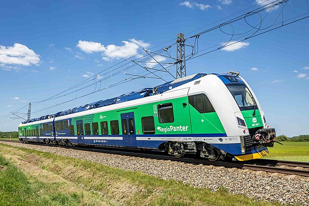 Kraj získal přes dvě a půl miliardy na bateriové vlaky