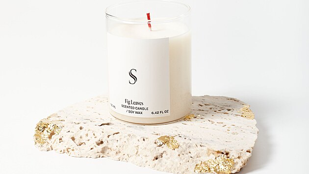 Svíčka s vůní fíkových listů, cena 990 Kč