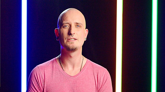 Jakub nepřináší jen přepestré sexuální preference, ale taky jímavý hluboký osobní příběh.