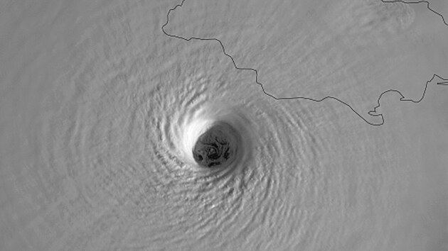 Zničující hurikán Melissa, který zasáhl Jamajku, se stal jedním nejsilnějších v historii Atlantiku. (28. října 2025)