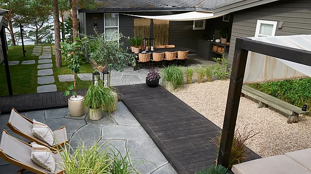 Výběr rostlin, zejména bambusu, má připomínat právě Bali.