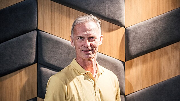 Hostem pořadu Zakázané uvolnění je bývalý hokejista a brankář Dominik Hašek.