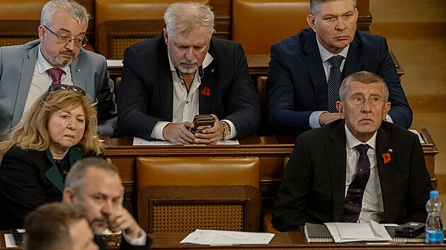 Volbou nového předsedy Sněmovny pokračuje ustavující schůze dolní komory parlamentu. Na snímku Andrej Babiš (ANO). (5. listopadu 2025)