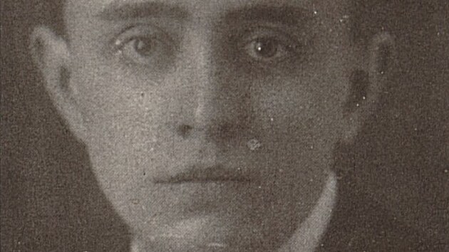 Zdenek Rykr se narodil v Chotěboři před 125 lety, v roce 1900. Dožil se však jen 40 let, pak svůj život ukončil pod koly vlaku.