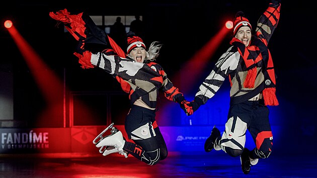 Český olympijský výbor představil kolekci pro nadcházející zimní olympiádu v Miláně a Cortině. Role modelů se zhostili krasobruslaři Natálie a Filip Taschlerovi.