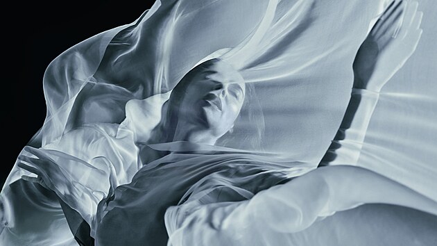 Do kalendáře norský fotograf pozval i italskou herečku Luisu Ranieri.