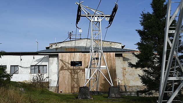 Horní stanice lanovky na Komáří vížku. (listopad 2025)