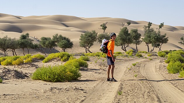 Jiří Petrák ve Wahibské poušti v Ománu