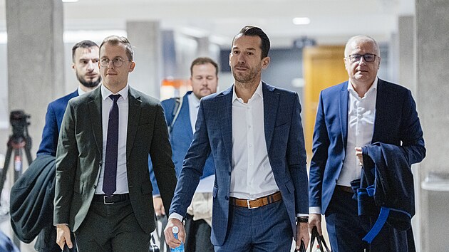 Pokračuje hlavní líčení v případu korupce při zadávání zakázek pražského dopravního podniku (DPP) - kauze Dozimetr. Vypovídal poslední z obžalovaných - podnikatel Maroš Jančovič. (14. listopadu 2025)