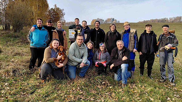 Dobrovolníci vyrazili na brigádu do Slepičích hor na Českokrumlovsku a obnovili tam kilometrovou trasu na stezce nedaleko Besednice a také Kaplice.