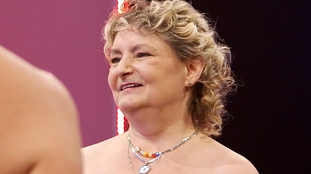 Uklízečka Jana z Mostu se v 57 letech neváhala svléknout v Naked Attraction (premiéra 19. listopadu 2025)