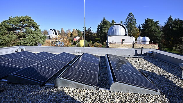 Hvězdárna Valašské Meziříčí otevřela nové Kulturní a kreativní centrum, které poskytne moderní zázemí pro vzdělávání, popularizaci vědy i výzkum. První návštěvníky přivítali v sobotu 8. listopadu 2025.