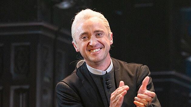Tom Felton při sv&eacute;m debutu na Broadwayi v představen&iacute; Harry Potter a proklet&eacute; d&iacute;tě (11. listopadu 2025)