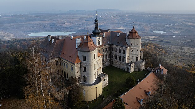 Povrchový hnědouhelný lom ČSA.