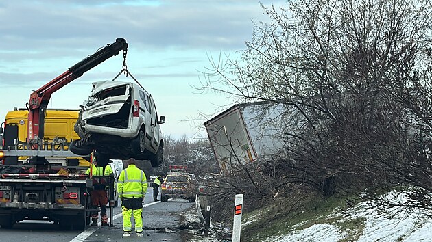Dopravní nehoda na dálnici D6 (27. listopadu 2025)