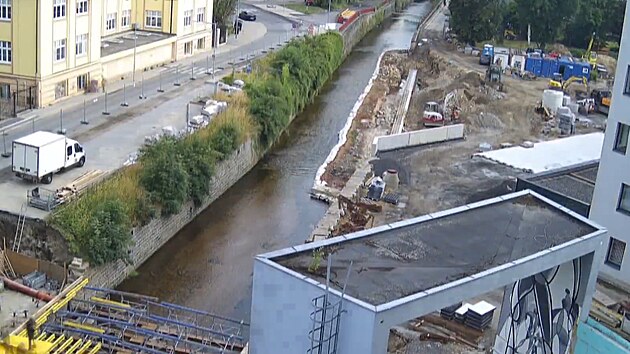 Časosběrné video zachytilo proměnu liberecké náplavky.