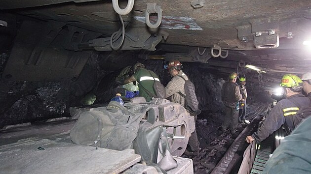 Horníci v Dolu ČSM u Karviné těží poslední poruby černého uhlí. Na konci ledna definitivně skončí. (20. listopadu 2025)