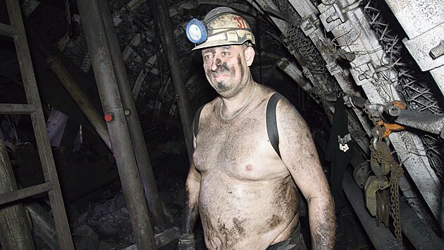 Horníci v Dolu ČSM u Karviné těží poslední poruby černého uhlí. Na konci ledna definitivně skončí. (20. listopadu 2025)