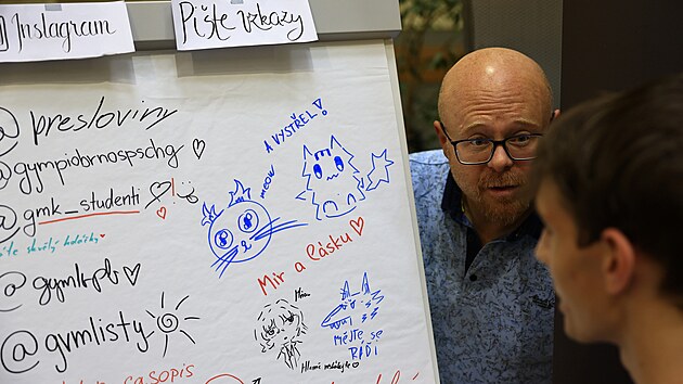 Multimediální den, který se konal na Fakultě sociálních studií Masarykovy univerzity v Brně, se zabýval tématem války a krize z pohledu novinářů. Zúčastnila se jej i jihomoravská redakce MF DNES a iDNES.cz. (21. listopadu 2025)