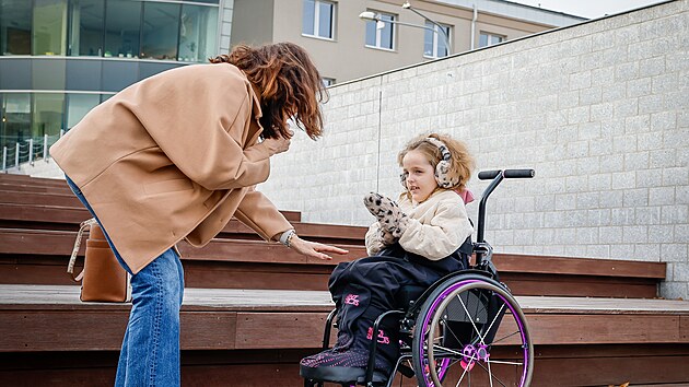 Sedmiletá Sofinka se letos může na zimu těšit.