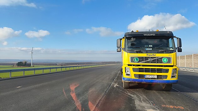 Nový úsek dálnice D35 mezi Litomyšlí a Svitavami je krátce před dokončením. Otevře se za necelý měsíc. (19. listopadu 2025)