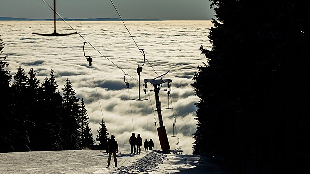 První lyžařský den na Černé hoře v Krkonoších (28.11.2025).
