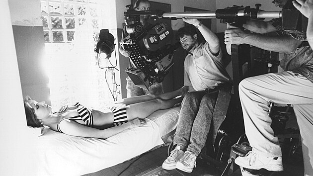 Záběry z natáčení filmu Postel
