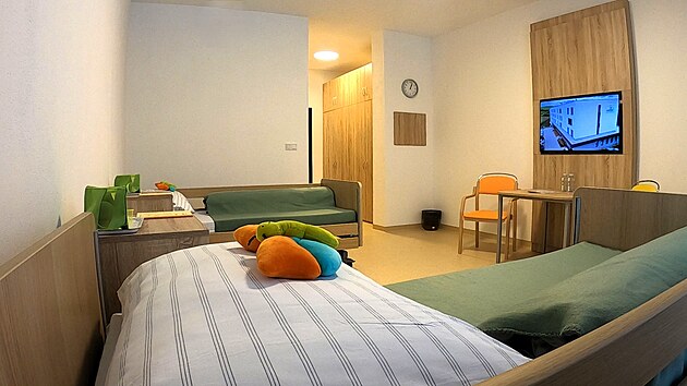 Praxe ukázala, že mít na dvoulůžkovém pokoji společnost je pro klienty lepší než samota.