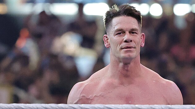 John Cena během druhého večera galavečera Letní Slam 2025 pořádaného organizací WWE na stadionu MetLife ve městě East Rutherford (3. srpna 2025)