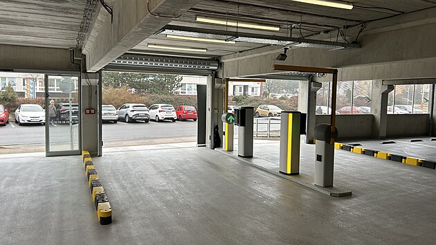 Hrubá stavba vyšla téměř na 88 milionů korun, celkové náklady se budou pohybovat mezi 90 a 92 miliony.