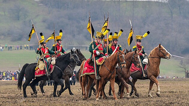 Bitvu u Slavkova z roku 1805 každoročně připomíná rekonstrukce nadšenců v...
