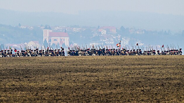 Bitvu u Slavkova z roku 1805 každoročně připomíná rekonstrukce nadšenců v...