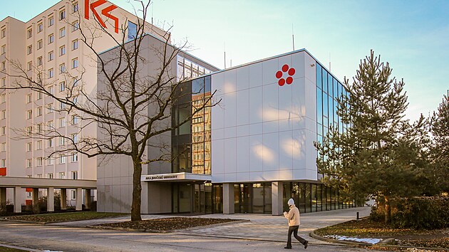 Jihočeská univerzita (JU) v Českých Budějovicích přestavila novou aulu. (1. prosince 2025)