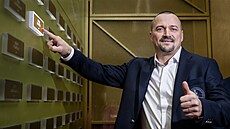 Viktor Ujč&iacute;k, trojn&aacute;sobn&yacute; mistr světa, dvojn&aacute;sobn&yacute; v&iacute;těz tuzemsk&eacute; i finsk&eacute;...