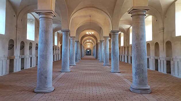 Opravená barokní konírna v Zákupech