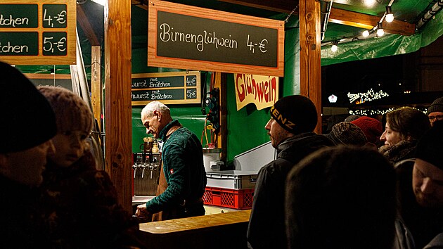 Adventní Žitava láká v těchto dnech české návštěvníky i prodejce.