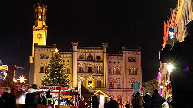 Adventní Žitava láká v těchto dnech české návštěvníky i prodejce.