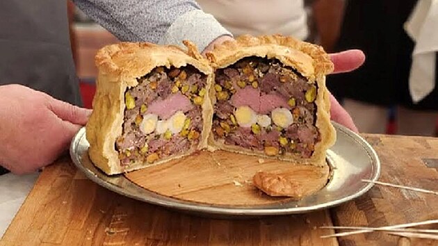 Takto například hotová historická paštika vypadá.