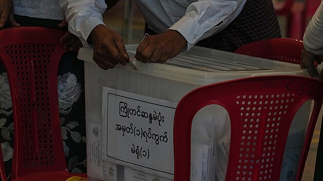 V Barmě se konaly parlamentní volby. (28. prosince 2025)
