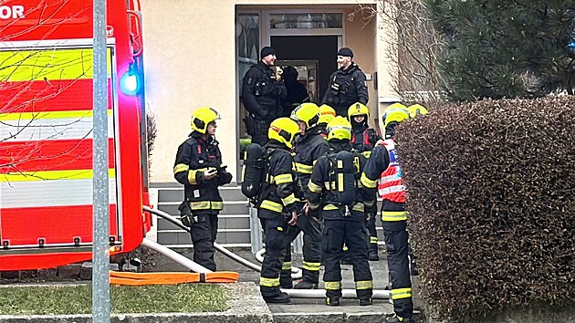 Požár v úložném prostoru v panelovém domě v ulici Jílovská, Praha 4. (6. ledna 2026)