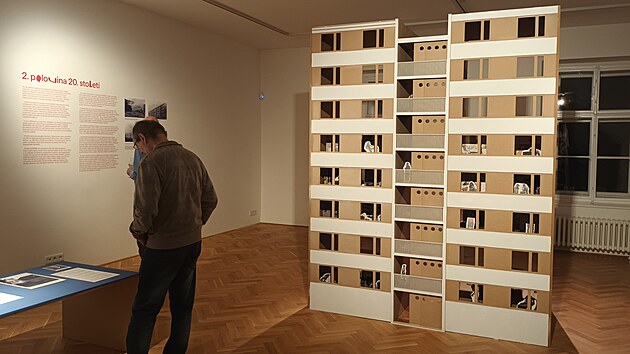 Výstava v Oblastním muzeu v Litoměřicích nazvaná „Domy vypráví – architektura Litoměřic“ přibližuje 800 let vývoje architektury města.