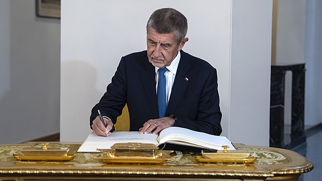 Na novoroční oběd se sešli prezident Petr Pavel a premiér Andrej Babiš (ANO). (7. ledna 2026)