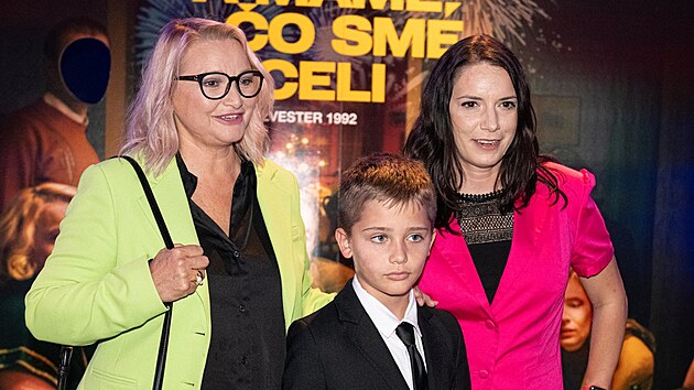 Dorota Nvotová s matkou Annou Šiškovou a synem Filipem (2023)