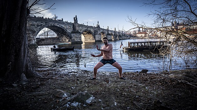 15. ročník Tříkrálového otužileckého plavání pod Karlovým mostem (6. ledna 2026)