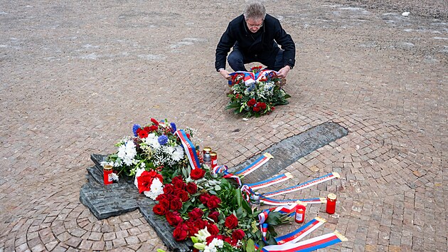 Uctění památky studenta Jana Palacha, který se v roce 1969 upálil na protest proti nastupující normalizaci ve společnosti. Na snímku je předseda Senátu Miloš Vystrčil. (16. ledna 2026)