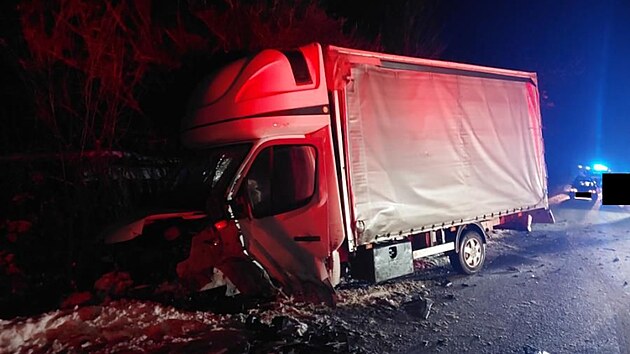 Pět lidí utrpělo zranění při pondělní nehodě na Semilsku. (12. ledna 2026)
