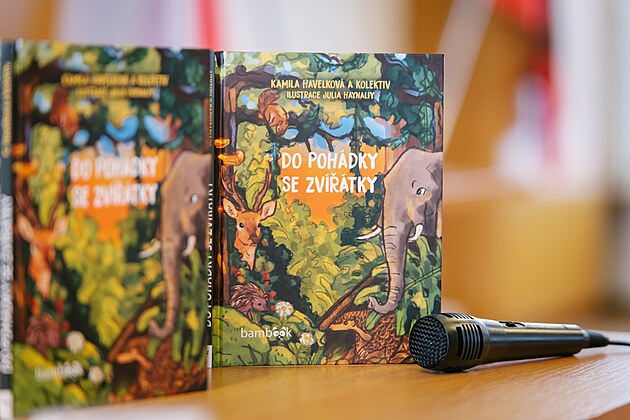 DO POHÁDKY SE ZVÍŘÁTKY: KNIHA PLNÁ PŘÍBĚHŮ, KTERÉ UČÍ LÁSCE K PŘÍRODĚ