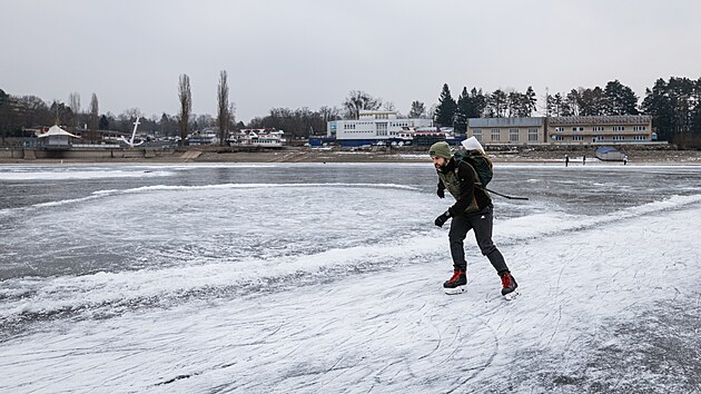 Bruslení na Brněnské přehradě. (leden 2026)